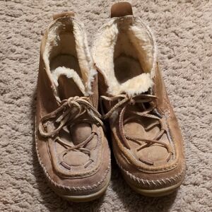 Men's Size 10 LL Bean Lined Slippers